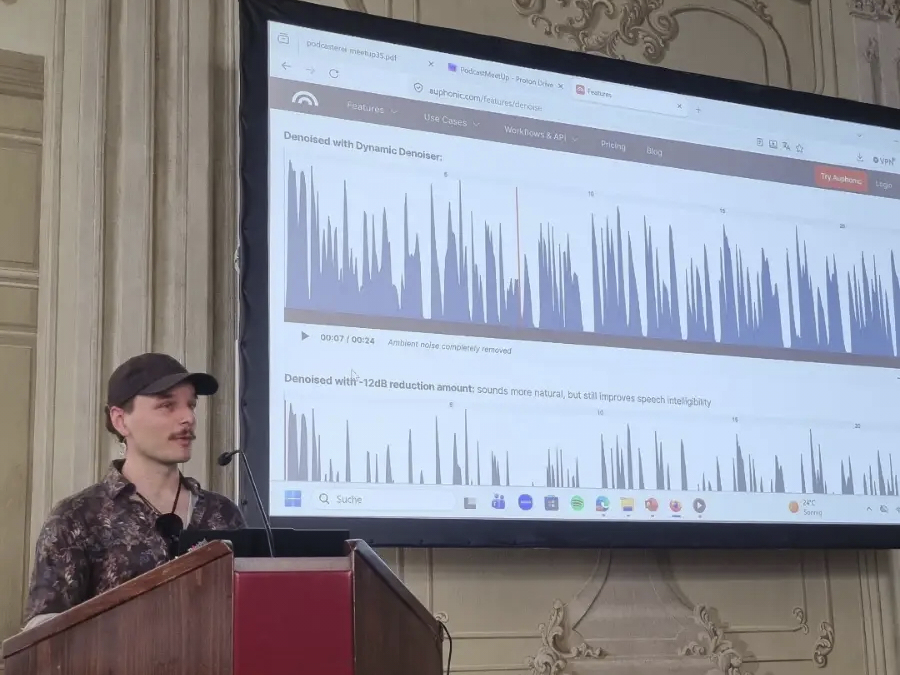 Lukas bei seinem Lightning-Talk